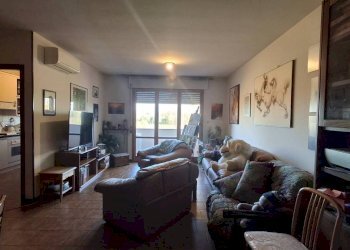 Salone - Quadrilocale via Carlo Goldoni, 1, Castel Maggiore - foto 1