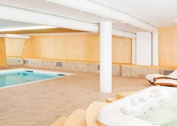 Piscina - Villa via colombo, Treviolo - foto 46