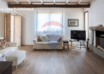 Soggiorno - Casa indipendente STRADA PROVINCIALE MONTEMASSI
 
SNC, Roccastrada - foto 7