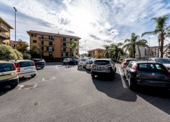 Foto 2 - Quadrilocale Via Villalba
 
26, Acireale - foto 2