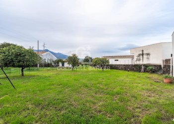 Foto 3 - Casa indipendente Via Torretta
 
24-26-28, Acireale - foto 3