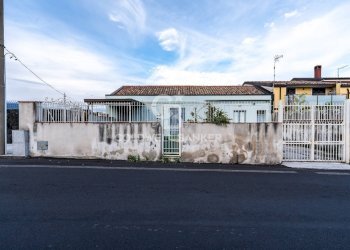 Foto 10 - Casa indipendente Via Torretta
 
24-26-28, Acireale - foto 10