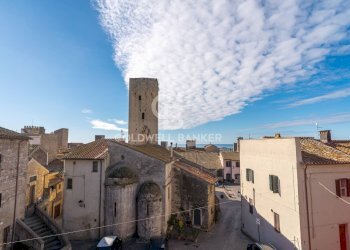 Foto 17 - Trilocale Piazza della Tribuna
 
13, Tarquinia - foto 17