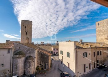 Foto 22 - Trilocale Piazza della Tribuna
 
13, Tarquinia - foto 22