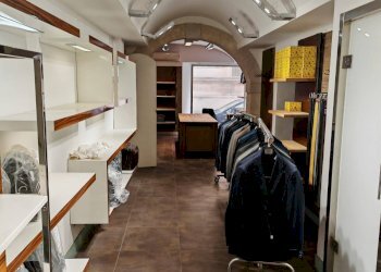 Foto 8 - Locale Commerciale via rapisasrdi
 
123, Ragusa - foto 8