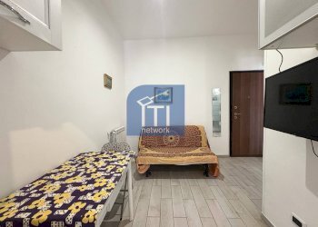 Salone - Bilocale Via Rumenia, Pomezia - foto 5