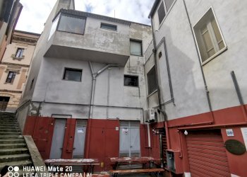 IMG_20251016_114645.jpg - Locale Commerciale Via Vittorio Emanuele III 47, Picciano - foto 4