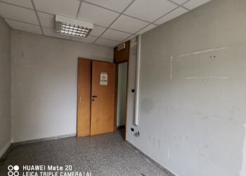 IMG_20251016_114142.jpg - Locale Commerciale Via Vittorio Emanuele III 47, Picciano - foto 6