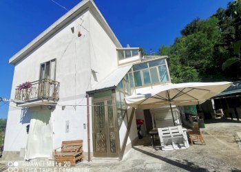 IMG_20250727_162909.jpg - Casa indipendente Contrada Colle Trotta 11, Penne - foto 1