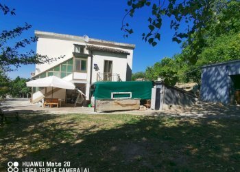 IMG_20250727_163447.jpg - Casa indipendente Contrada Colle Trotta 11, Penne - foto 4