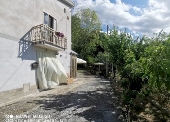 IMG_20250727_162842.jpg - Casa indipendente Contrada Colle Trotta 11, Penne - foto 5