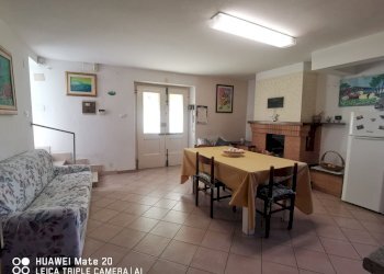 IMG_20250727_162526.jpg - Casa indipendente Contrada Colle Trotta 11, Penne - foto 19