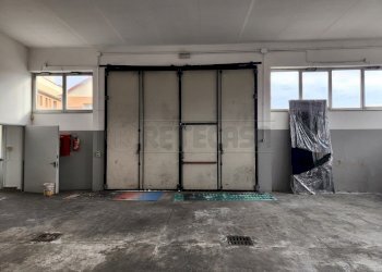 20251119_144315.jpg - Locale Commerciale Via Emilia Romagna, Santa Croce sull'Arno - foto 4