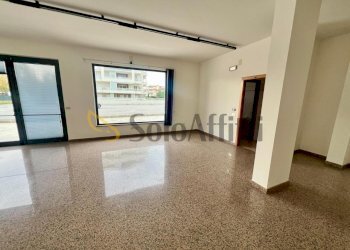 INTERNO - Locale Commerciale Via Malta 4, Alba Adriatica - foto 4