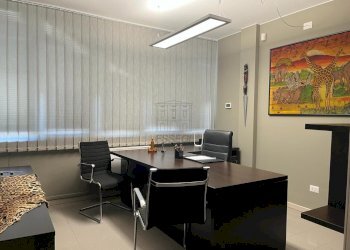 Uffici ristrutturati in vendita, Lucca (22).jpg - Ufficio Via Romana, Lucca - foto 8