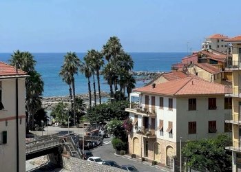 708391916.jpg - Apartment Via de Tommaso, Imperia - photo 1