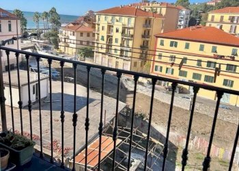 745894925.jpg - Apartment Via de Tommaso, Imperia - photo 4