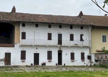 2.jpg - Terratetto - Terracielo Via Emanuele Filiberto 54, Tronzano Vercellese - foto 1