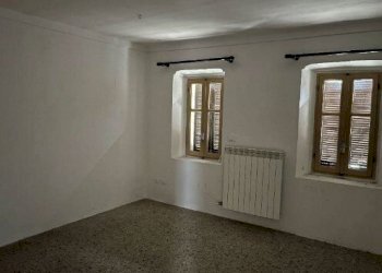 5.jpg - Terratetto - Terracielo Via Emanuele Filiberto 54, Tronzano Vercellese - foto 4