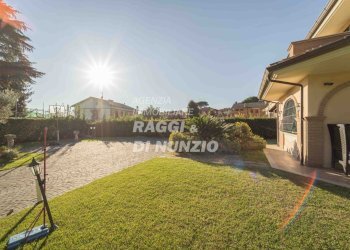 002_WEB.jpg - Villa V. della Pedica 25, Grottaferrata - foto 2