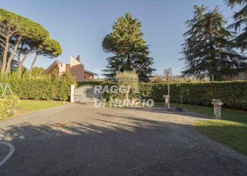 005_WEB.jpg - Villa V. della Pedica 25, Grottaferrata - foto 5