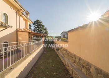 008_WEB.jpg - Villa V. della Pedica 25, Grottaferrata - foto 8