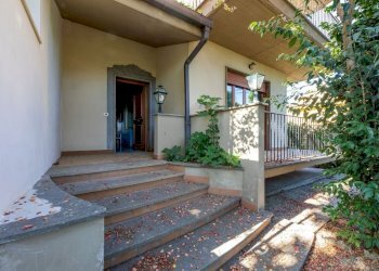 738472260.jpg - Villa Via del Casale di Santa Maria, Roma - photo 3