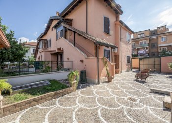 0F5A7988.jpg - Portion of a house Via Corigliano Calabro, Roma - photo 1