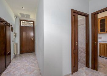 0F5A7965.jpg - Portion of a house Via Corigliano Calabro, Roma - photo 16