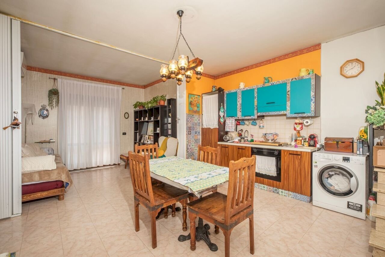 739383980.jpg - Trilocale via Giovanni Battista Bastianelli, Roma (zona Torre Gaia) - foto 3