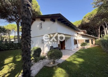 Villa Calle Debussy, frazione Lignano Pineta, Lignano Sabbiadoro - foto 1