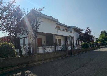 Villa Rivarolo Canavese - photo 1