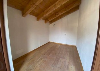 Two-room apartment Via Circonvallazione 11, Verrès - photo 14