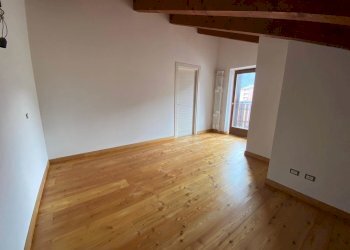 Two-room apartment Via Circonvallazione 11, Verrès - photo 13