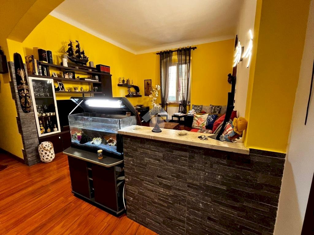 Appartamento Via Carlo Goldoni, Genova (zona Sestri Ponente) - foto 3