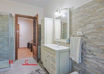 Villa a Schiera san lorenzo, Santo Stefano Roero - foto 21