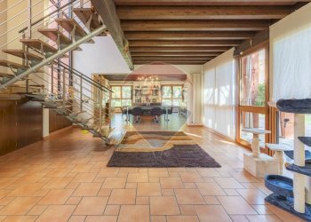 Villa via provinciale, 105-107 
 Medolla, Medolla - foto 7