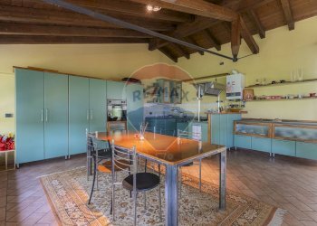 Villa via provinciale, 105-107 
 Medolla, Medolla - foto 23