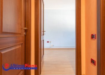 Ufficio Via Vevey, Aosta - foto 4
