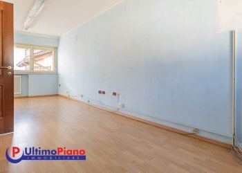 Ufficio Via Vevey, Aosta - foto 8