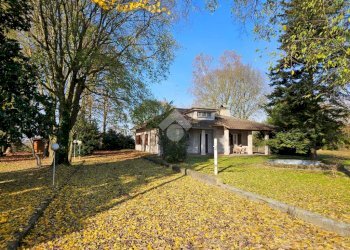 Casa indipendente Via Chiesa di Cortile, Carpi - foto 1