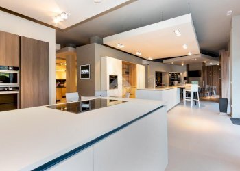 Negozio Via Corso Torino, Chieri - foto 2