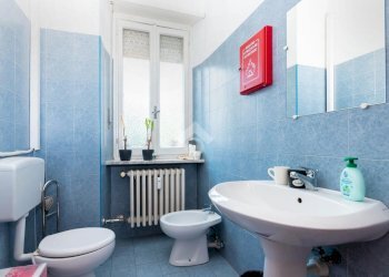 Negozio Via Corso Torino, Chieri - foto 15