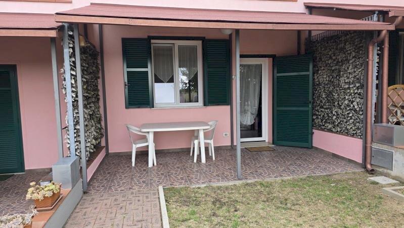 Villa a Schiera Savona (zona Oltreletimbro) - foto 3