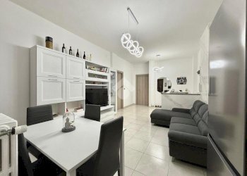 Bilocale Via Circonvallazione Interna, Orbassano - foto 1