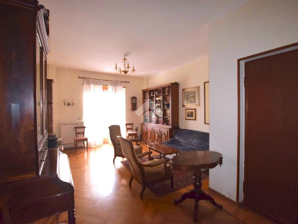 Appartamento Via Alcide de Gasperi, Moncalieri - foto 2