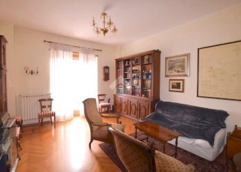 Appartamento Via Alcide de Gasperi, Moncalieri - foto 1