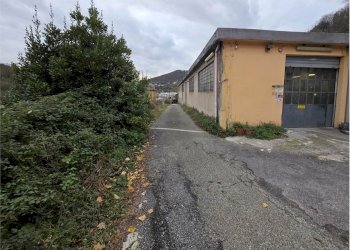 Shed Genova (neighborhood Molassana) - photo 1