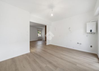 Trilocale Piazza della Resistenza, Novellara - foto 7