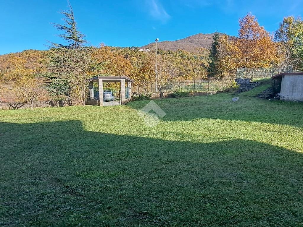 Two-room apartment Via del Cimitero, Borgo Val di Taro - photo 2